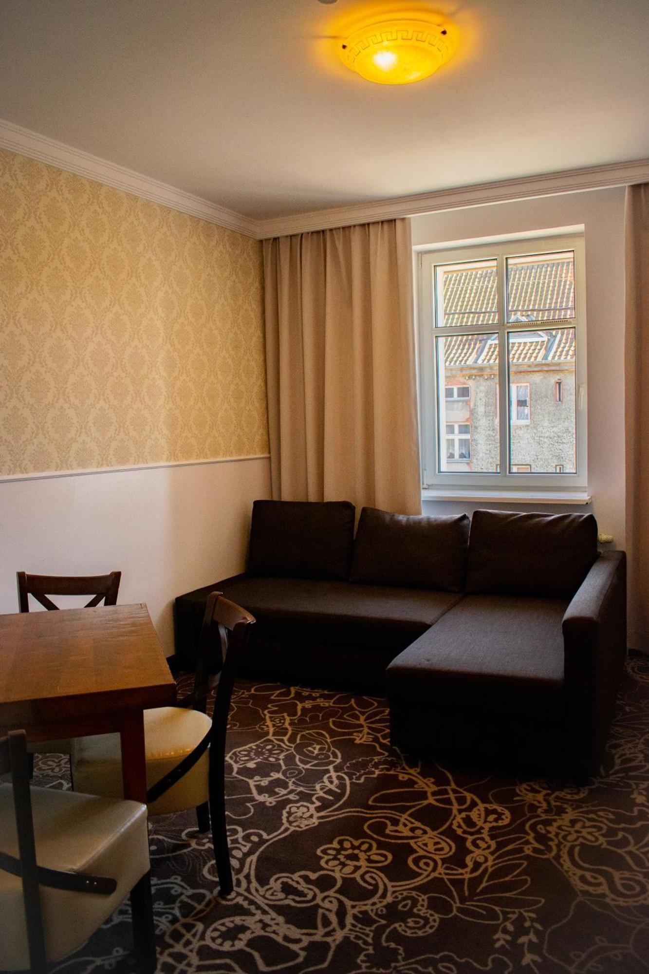 Hotel Pruski Orneta 外观 照片